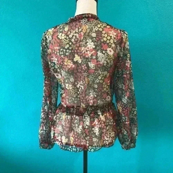⭐️ Zara sheer flowy floral blouse in size xs - Picture 2 of 3